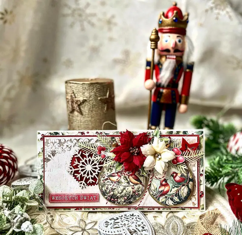 Ręcznie robiona kartka bożonarodzeniowa „Wieniec Świąteczny” w tonacji: fiolet, brąz, róż; wielowarstwowa kompozycja z papierowymi kwiatami i złoconymi detalami